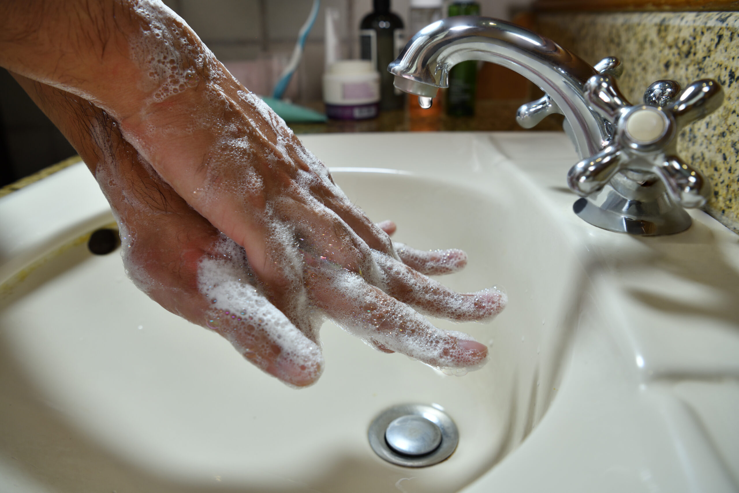 coronavírus - lavar as mãos