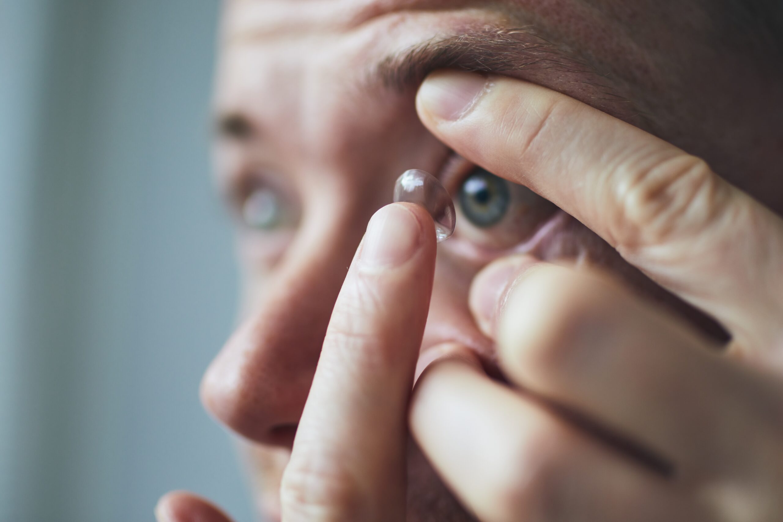 As lentes de contato Bioview proporcionam uma adaptação rápida e precisa.